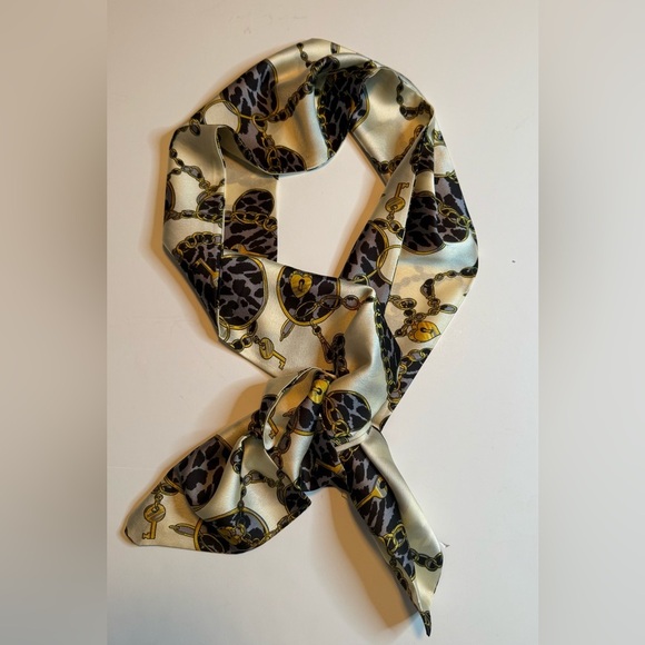 Polyester Womens Scarf Heart Lock Chain Motif Geometric Pattern 57x6 - Picture 8 of 11